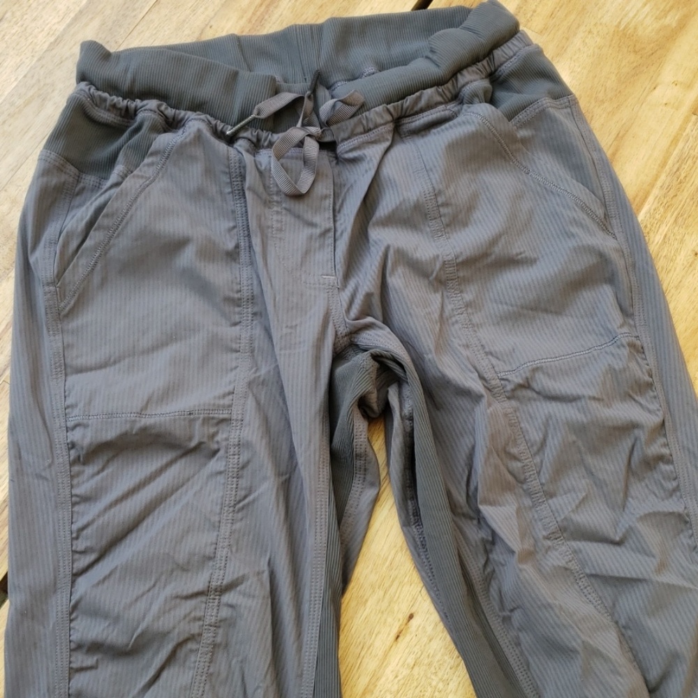 Lululemon Crop Pants